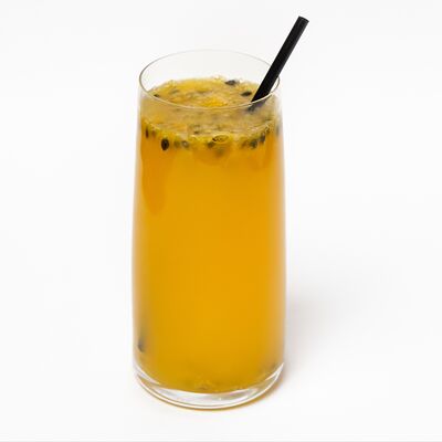 Лимонад Маракуйя-персик в Ciro bistro по цене 390 ₽