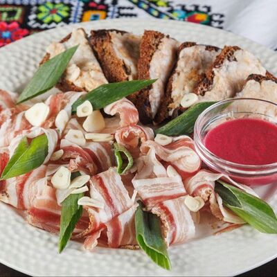 Закуска под чарку в ШКВАРКИ по цене 19 р.