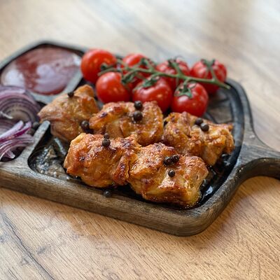 Шашлык из красной курицы в Караван по цене 450 ₽