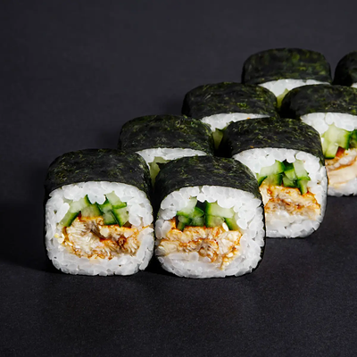 Ролл с угрем и огурцом в Мафия №1 по цене 539 ₽