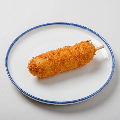 Корн-дог сырныйв NYUSURI корейская кухня по цене 499 ₽