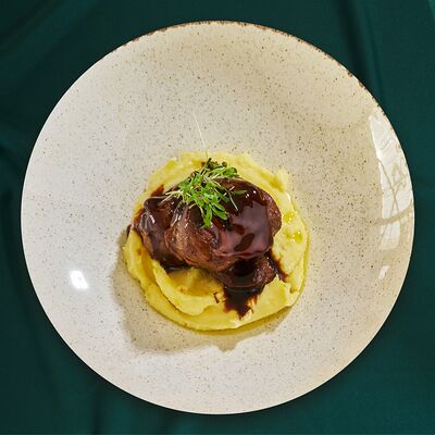 Свиные щёчки в азиатском соусе в Бали по цене 850 ₽