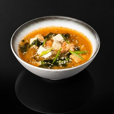 Суп Кимчи в Бейкер суши по цене 569 ₽