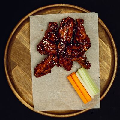 Крылышки Баффало в Goodson bar по цене 850 ₽