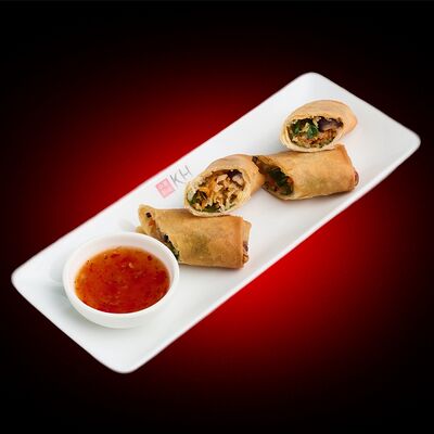 Хрустящие спринг-роллы с овощами в Китайские Новости по цене 540 ₽