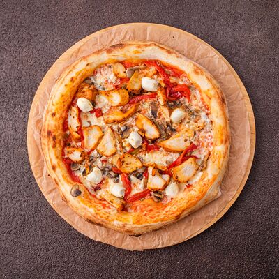 Пицца Полло в Cosmo пицца пучча по цене 1322 ₽