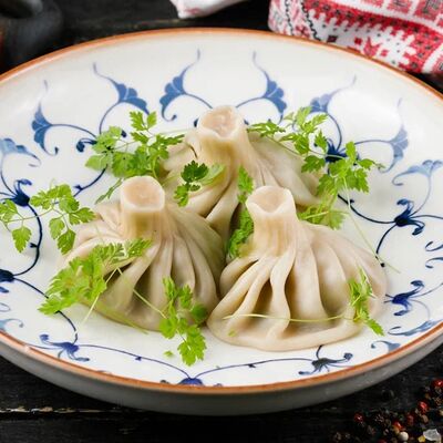 Хинкали с баранинойв Славянский базаръ по цене 190 ₽