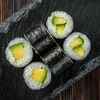 Маки с авокадо в Суши Гурмэ по цене 190