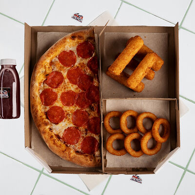 Комбо Эгоистка с морсом в Epic Pizza по цене 1188 ₽