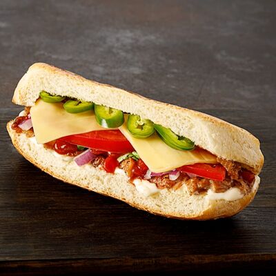 Мировой вкус в мягкой булочке с сыром в Мировой Вкус по цене 230 ₽