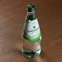 Вода San Cassiano в Itameshi