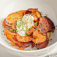 Патата аль тартуфо с белыми грибами в Loona