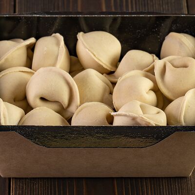 Пельмени элитные говяжьи полуфабрикат в ФРОЗЕНГУД по цене 1200 ₽