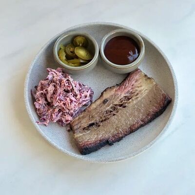 Копченый брискет с коул-слоу в Prana по цене 1690 ₽