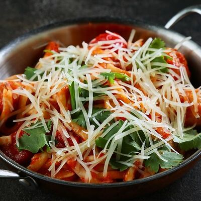 Паста с фрикадельками в томатном соусе в Двор Помидор по цене 610