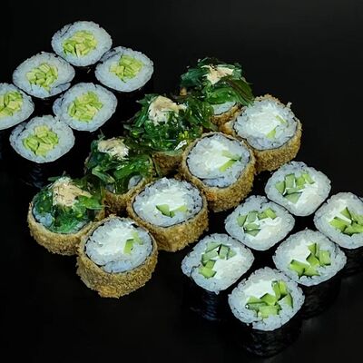 Сет Вегетарианский в Yummy Sushi по цене 900 ₽