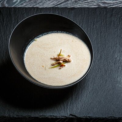 Creamy soup угорь в Sushi Shop Company по цене 359 ₽
