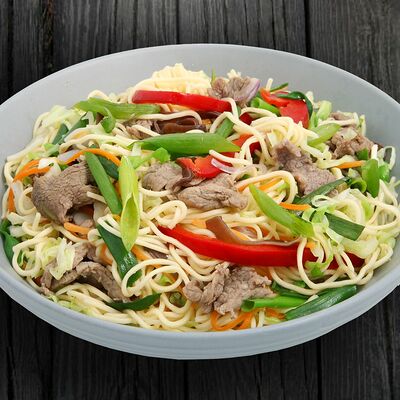 Ми Сао с говядиной в Pho Bo 365 по цене 460 ₽