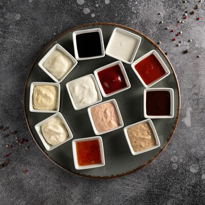 Соус Кетчуп в Фарш бургер халяль по цене 100 ₽