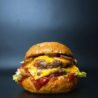 Beef Дабл Чизбургер в #BEEFштекс по цене 760 ₽