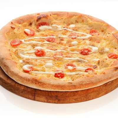 Пицца Цезарь в Лаваши по цене 900 ₽