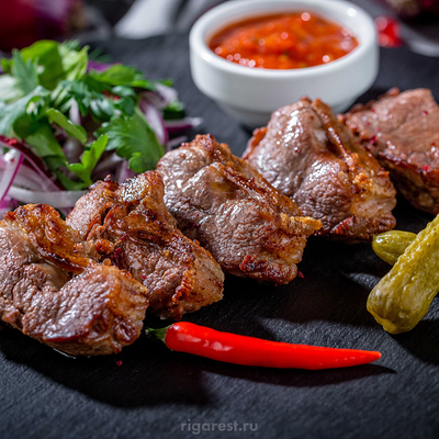 Шашлык из говядины в Багратиони по цене 1405 ₽