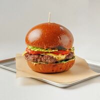 Фирменный Бургер в Buana cafe