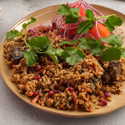 Плов по-кавказски с бараниной в Грузина Мама по цене 665 ₽