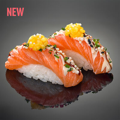 Суши никкей Лосось с манго в Ricers по цене 475 ₽