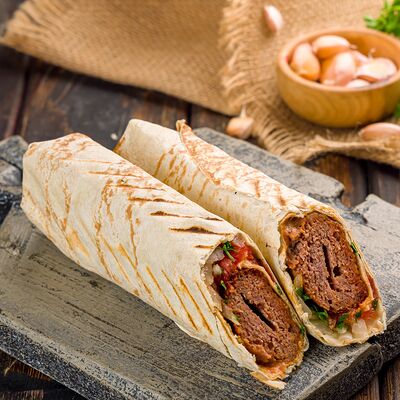 Люля-кебаб из говядины в лаваше в Шашлык и Шаурма на районе по цене 500 ₽