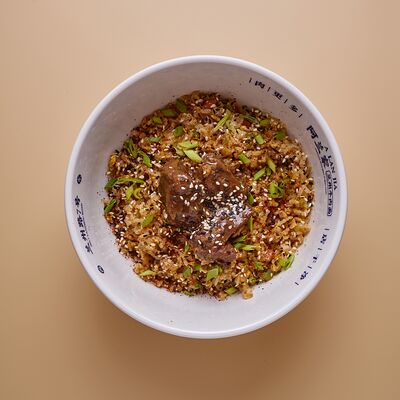 Жареный рис с говядиной в Лапшичная хорошим людям по цене 828 ₽