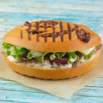 Панини с тунцом в Cinnabon по цене 270