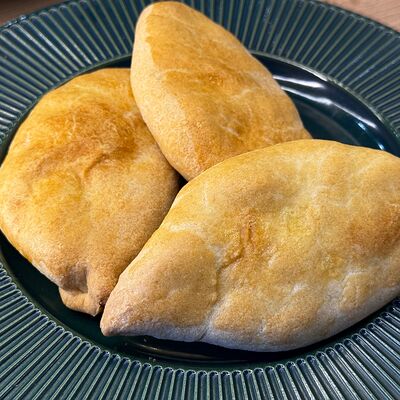 Пирожок с картофелемв Панда по цене 85 ₽