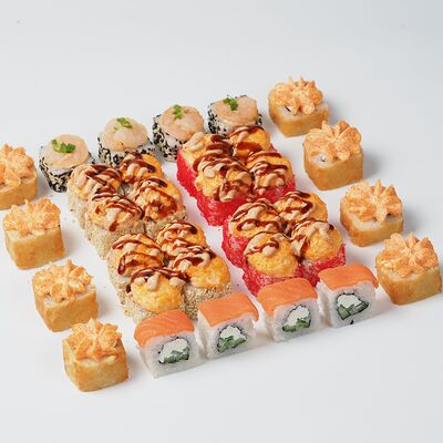 Сет Хочу в RollХан по цене 1430 ₽