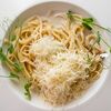 Сливочная паста с белыми грибами в Parmesan по цене 710