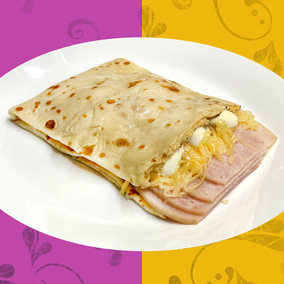 Блин с ветчиной и сыром в Блинная на Соборной по цене 275 ₽