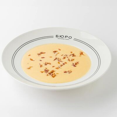 Сырный суп с хрустящим беконом в Бюро Бургеры и Бар по цене 510 ₽