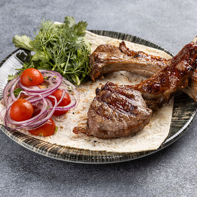 Каре Ягненка 3шт в Shemodi Шемоди по цене 1915 ₽