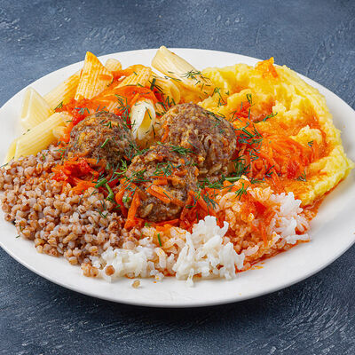 Тефтели с гарниром в Узбекская кухня Халяль по цене 350 ₽