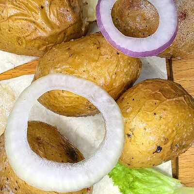 Шашлык из картофеля в Шафран по цене 390 ₽