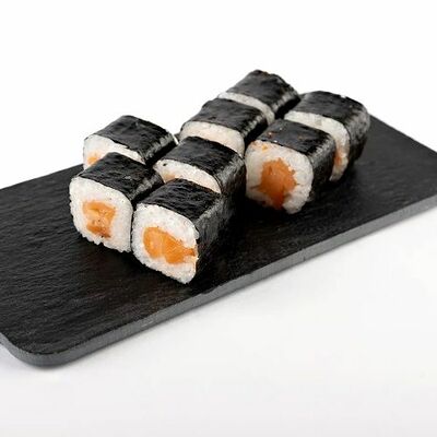 Ролл Лосось в Кафе на развилке по цене 404 ₽