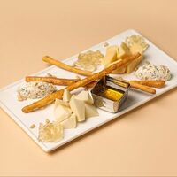 Выдержанные сыры местных сыроваров в SCAT