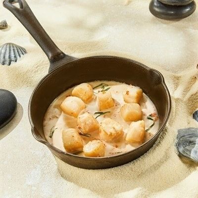Сковородка с гребешками в Рыбаlove по цене 1300 ₽