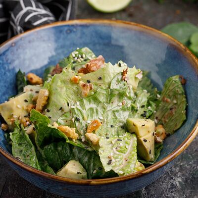 Азиатский салат в Баклажан в ТЦ 