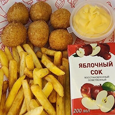 Детский набор с сырными шариками в Богатырь по цене 447 ₽