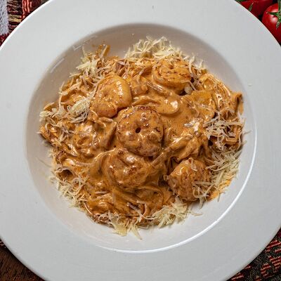 Армянская паста с креветками в Чито-Грито по цене 830 ₽