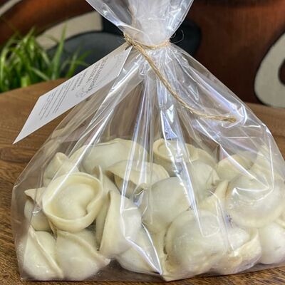 Пельмени Свино-говяжьи полуфабрикат в Большая рыба по цене 1800 ₽