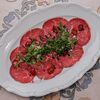 Карпаччо из говядины с рукколой и пармезаном в Сицилийцы по цене 905