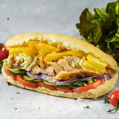 Булка маминой подруги в Шаурма на углях Шаум по цене 470 ₽