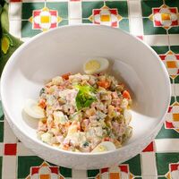 Оливье по-домашнему с колбасой в Capuletti